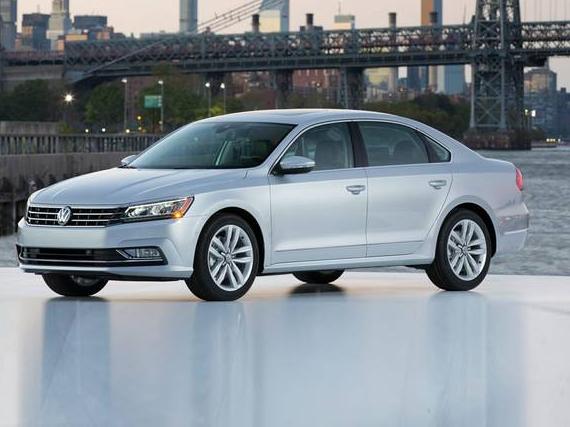 VOLKSWAGEN PASSAT 2018 1VWBA7A33JC008906 image
