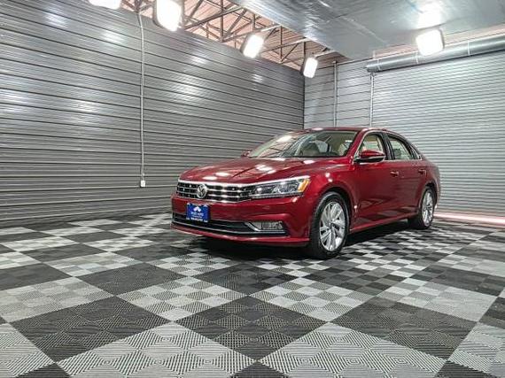 VOLKSWAGEN PASSAT 2018 1VWBA7A33JC052470 image