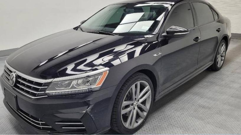 VOLKSWAGEN PASSAT 2018 1VWAA7A32JC010058 image