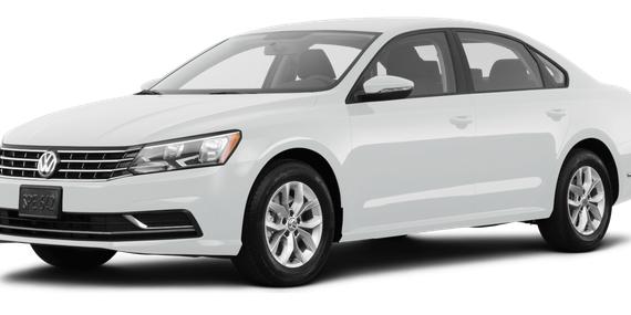 VOLKSWAGEN PASSAT 2018 1VWAA7A32JC015633 image