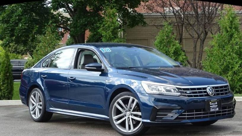 VOLKSWAGEN PASSAT 2018 1VWAA7A36JC037988 image