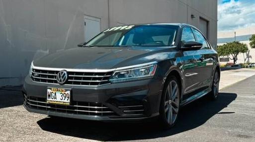 VOLKSWAGEN PASSAT 2018 1VWAA7A35JC022950 image