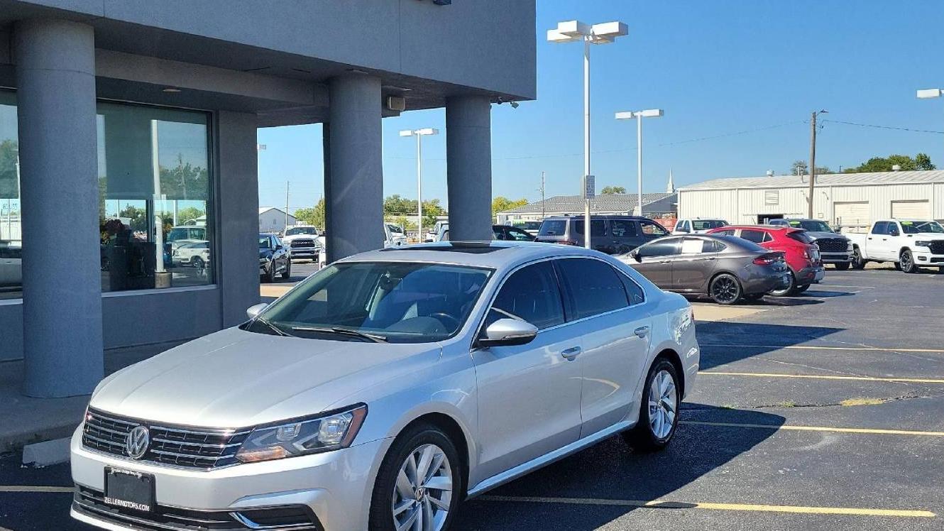 VOLKSWAGEN PASSAT 2018 1VWBA7A32JC045946 image