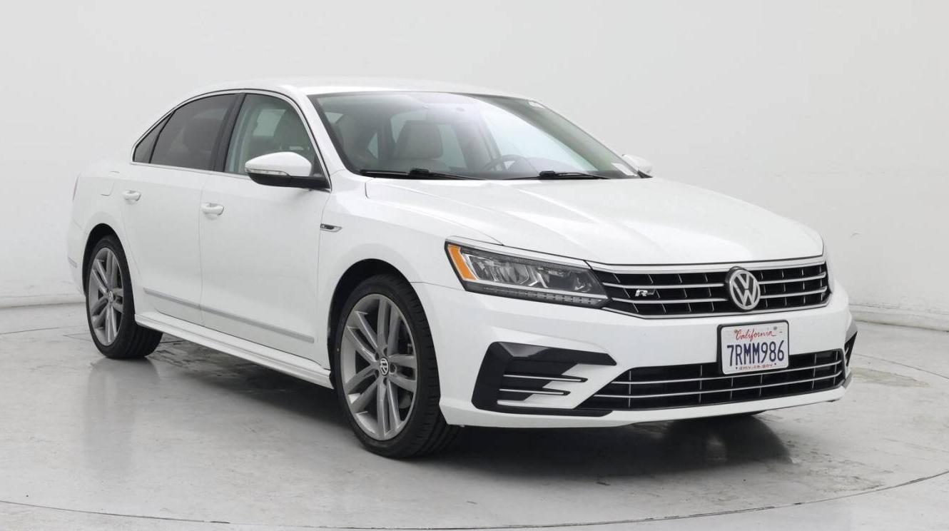 VOLKSWAGEN PASSAT 2017 1VWDT7A37HC049343 image