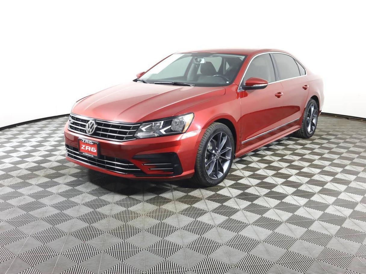 VOLKSWAGEN PASSAT 2017 1VWDT7A3XHC017289 image