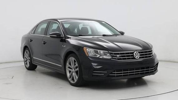 VOLKSWAGEN PASSAT 2017 1VWDT7A39HC032320 image