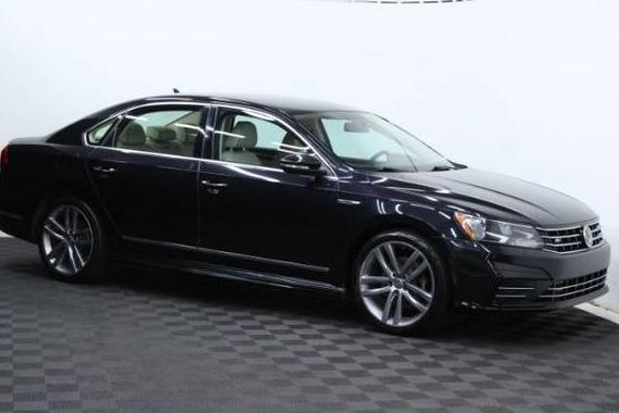 VOLKSWAGEN PASSAT 2017 1VWDT7A3XHC016353 image