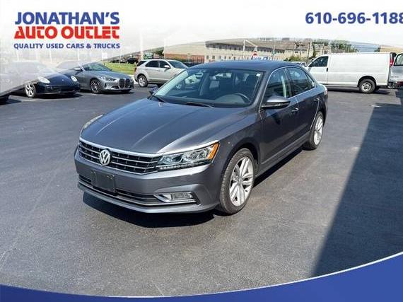 VOLKSWAGEN PASSAT 2017 1VWCT7A31HC052136 image