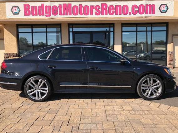VOLKSWAGEN PASSAT 2017 1VWDT7A38HC037136 image