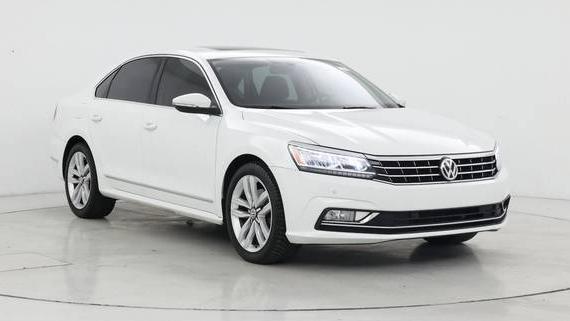 VOLKSWAGEN PASSAT 2017 1VWGT7A38HC069632 image