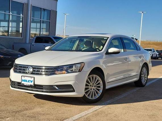 VOLKSWAGEN PASSAT 2017 1VWBT7A38HC038018 image