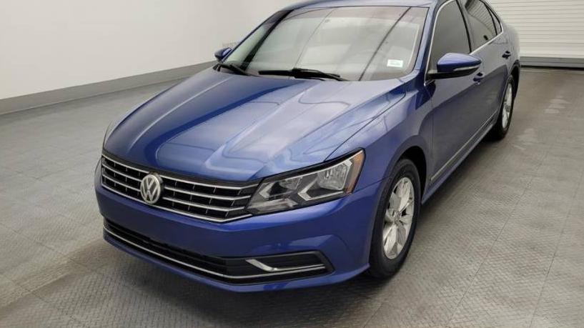 VOLKSWAGEN PASSAT 2017 1VWAT7A32HC041816 image