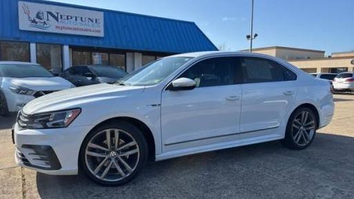 VOLKSWAGEN PASSAT 2017 1VWDT7A37HC065753 image