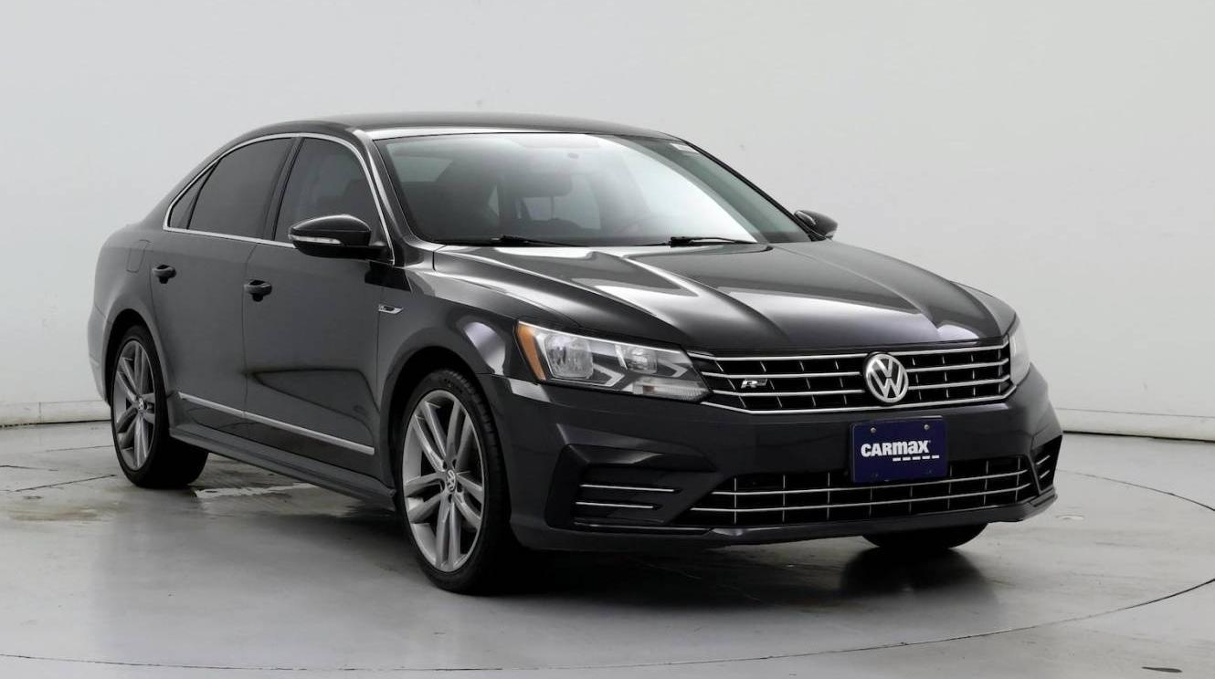 VOLKSWAGEN PASSAT 2017 1VWDT7A30HC077744 image