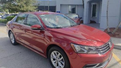 VOLKSWAGEN PASSAT 2017 1VWAT7A30HC011763 image