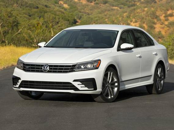 VOLKSWAGEN PASSAT 2017 1VWDT7A3XHC085687 image