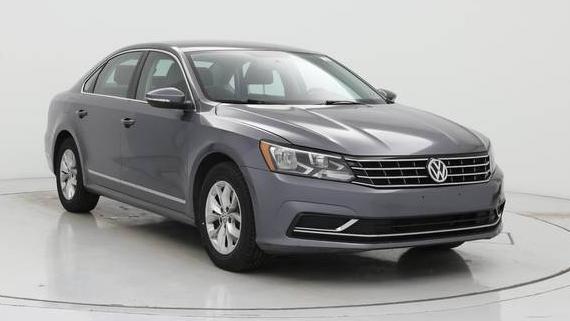 VOLKSWAGEN PASSAT 2017 1VWAT7A33HC078292 image