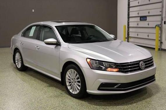 VOLKSWAGEN PASSAT 2017 1VWBT7A36HC007320 image