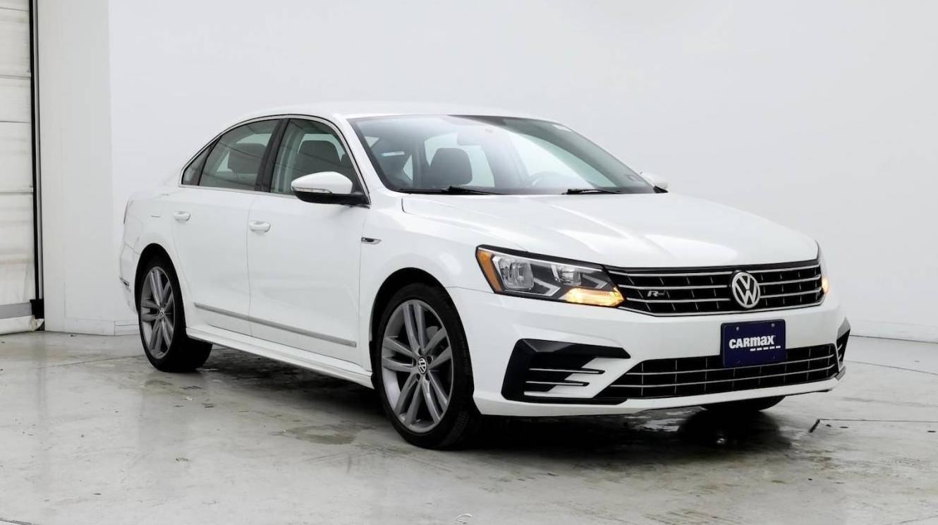 VOLKSWAGEN PASSAT 2017 1VWDT7A33HC034385 image