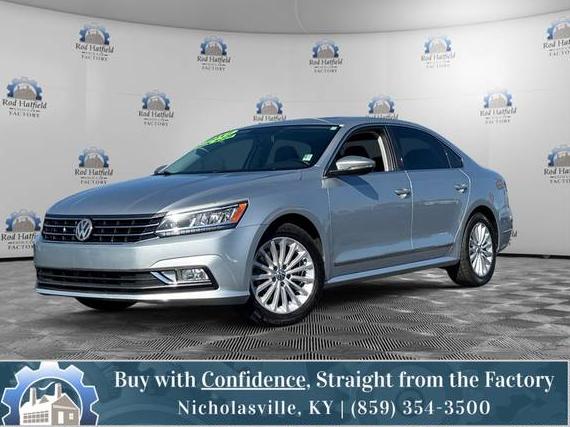 VOLKSWAGEN PASSAT 2017 1VWBT7A33HC035348 image