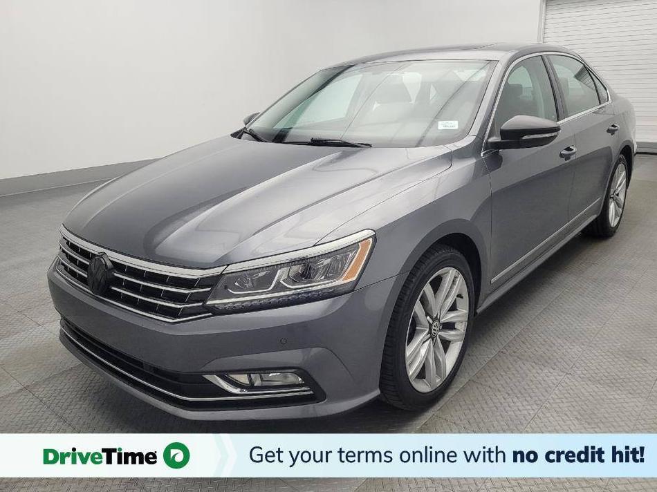 VOLKSWAGEN PASSAT 2017 1VWGT7A30HC056874 image