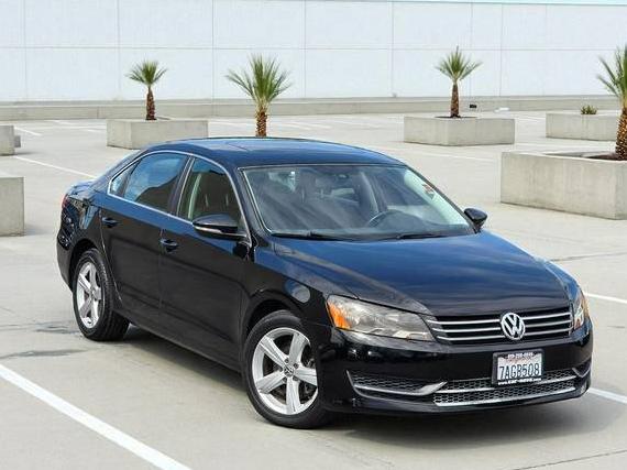 VOLKSWAGEN PASSAT 2012 1VWBP7A35CC041696 image