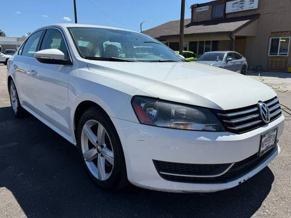 VOLKSWAGEN PASSAT 2012 1VWBP7A33CC004100 image