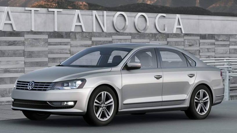 VOLKSWAGEN PASSAT 2012 1VWBH7A37CC026498 image