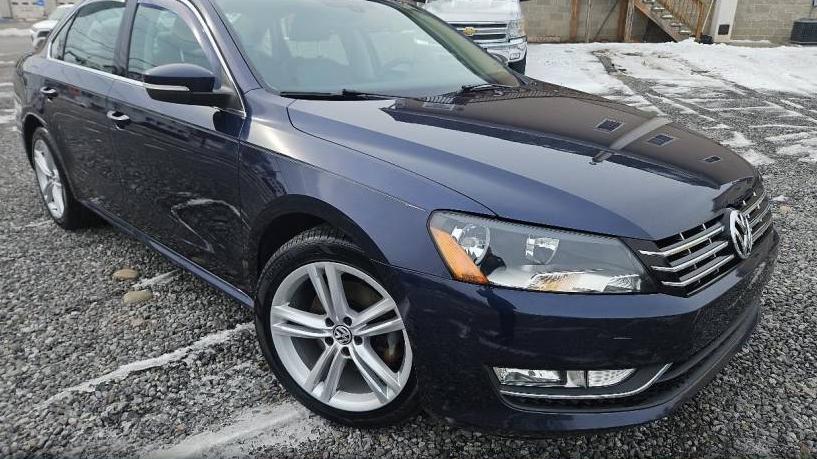 VOLKSWAGEN PASSAT 2012 1VWBM7A33CC077346 image