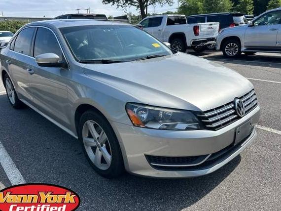VOLKSWAGEN PASSAT 2013 1VWBN7A36DC027619 image