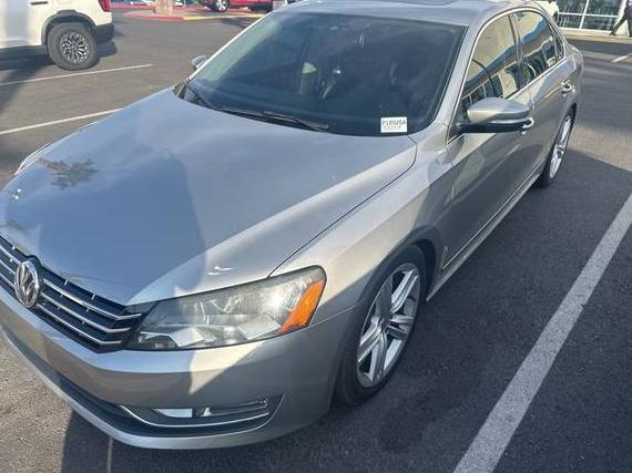 VOLKSWAGEN PASSAT 2013 1VWCN7A34DC075009 image