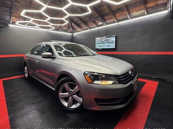 VOLKSWAGEN PASSAT 2013 1VWBP7A36DC137984 image VOLKSWAGEN PASSAT 2013 1VWBP7A36DC137984 image