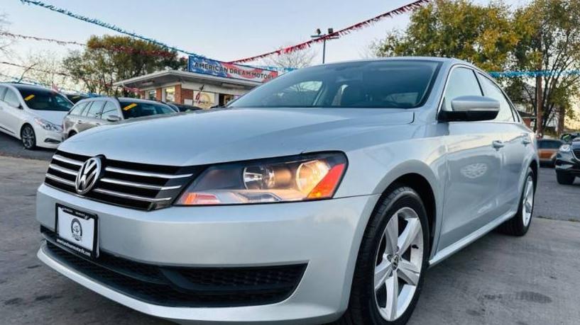 VOLKSWAGEN PASSAT 2013 1VWBP7A34DC043702 image