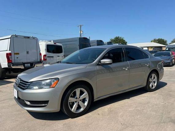 VOLKSWAGEN PASSAT 2013 1VWBH7A38DC149714 image