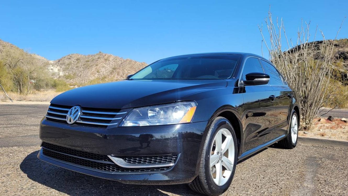 VOLKSWAGEN PASSAT 2013 1VWBP7A32DC150084 image