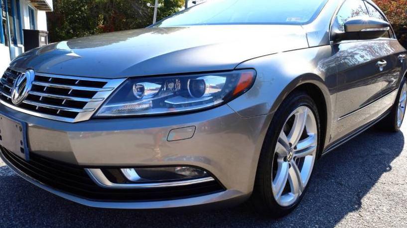 VOLKSWAGEN PASSAT 2013 WVWBP7AN6DE509431 image