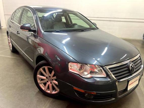 VOLKSWAGEN PASSAT 2010 WVWJK7AN6AE076277 image
