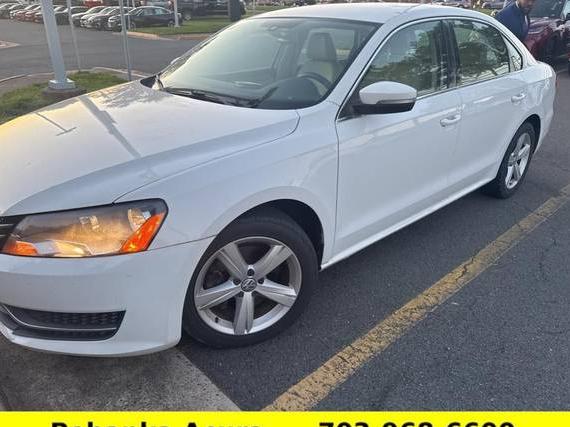 VOLKSWAGEN PASSAT 2014 1VWBP7A39EC017873 image