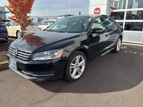 VOLKSWAGEN PASSAT 2014 1VWBN7A31EC074221 image