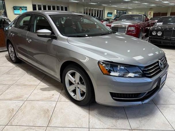 VOLKSWAGEN PASSAT 2014 1VWBP7A33EC006626 image