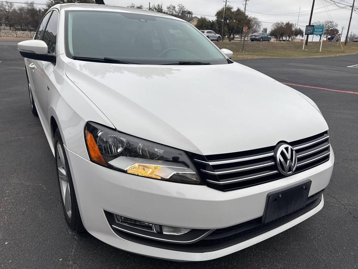 VOLKSWAGEN PASSAT 2015 1VWAS7A33FC108648 image