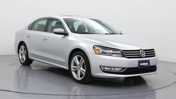 VOLKSWAGEN PASSAT 2015 1VWBT7A3XFC062334 image