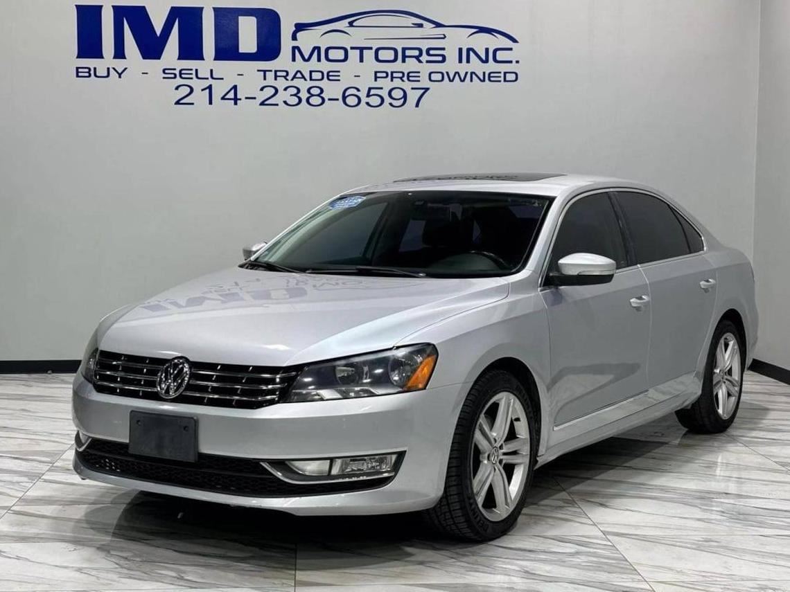 VOLKSWAGEN PASSAT 2015 1VWCV7A33FC075330 image