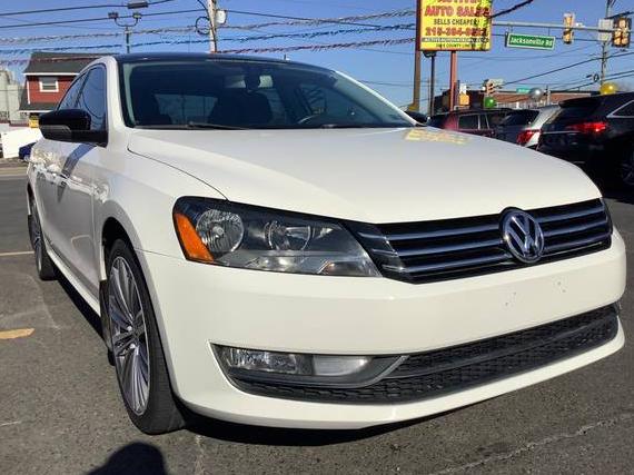 VOLKSWAGEN PASSAT 2015 1VWBT7A33FC062997 image