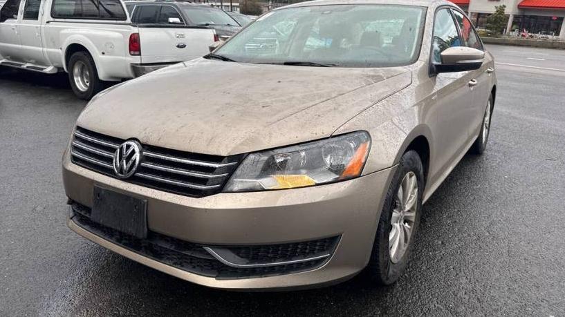 VOLKSWAGEN PASSAT 2015 1VWAT7A31FC068549 image