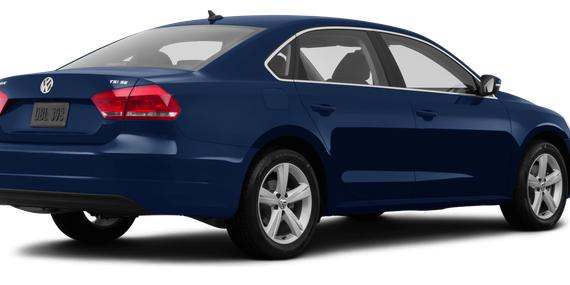 VOLKSWAGEN PASSAT 2015 1VWAT7A33FC107609 image