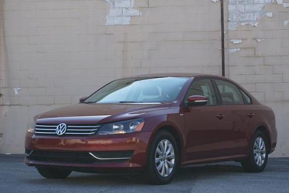 VOLKSWAGEN PASSAT 2015 1VWAT7A33FC014122 image VOLKSWAGEN PASSAT 2015 1VWAT7A33FC014122 image