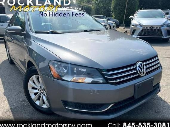 VOLKSWAGEN PASSAT 2015 1VWAT7A30FC009640 image