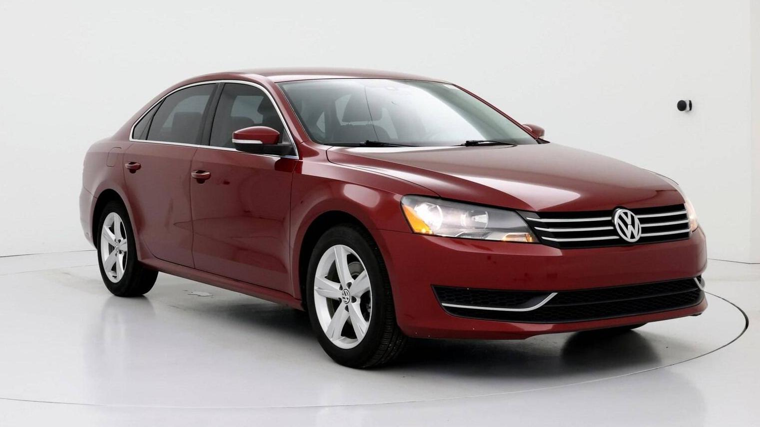 VOLKSWAGEN PASSAT 2015 1VWBS7A32FC012255 image