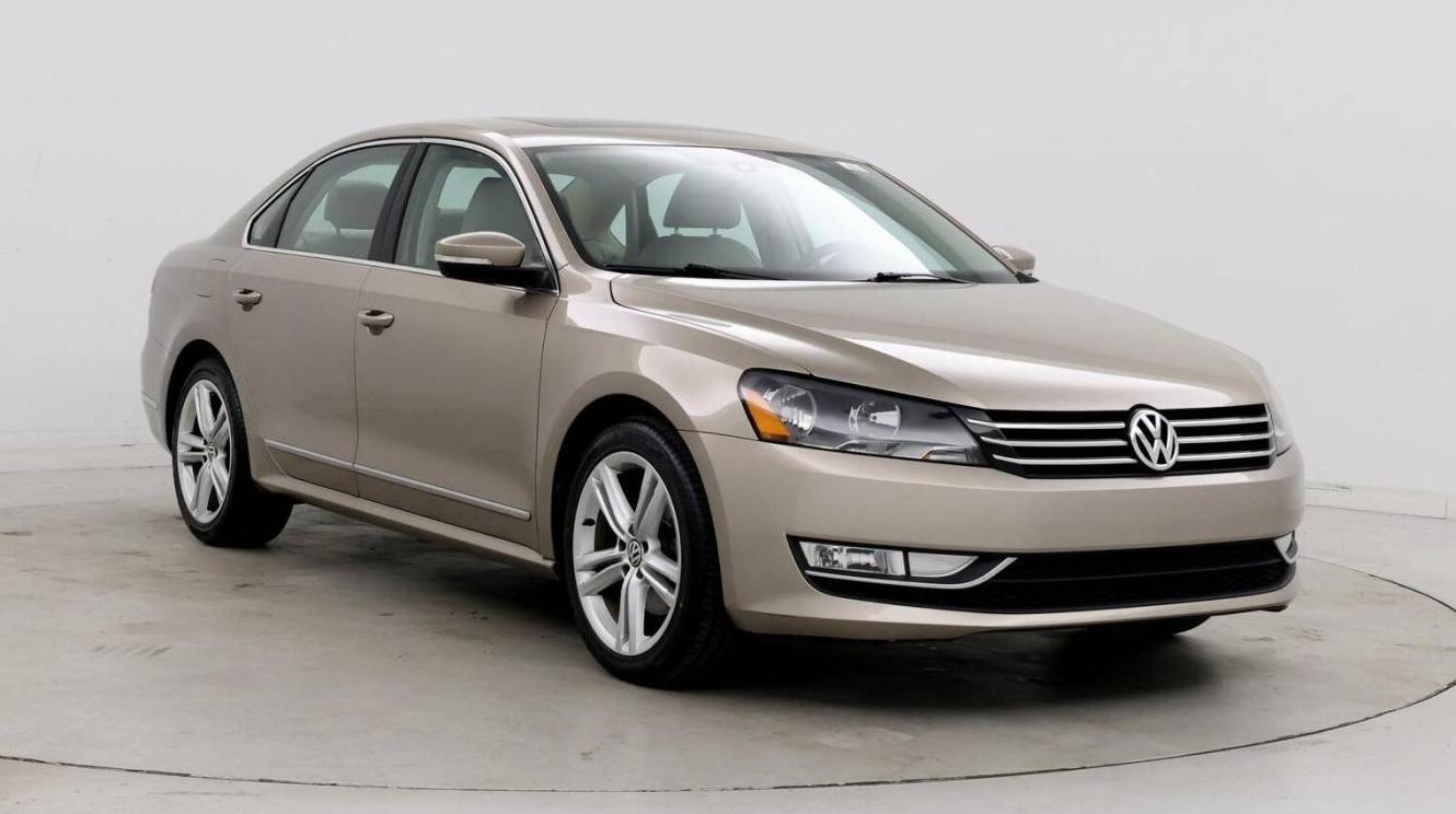 VOLKSWAGEN PASSAT 2015 1VWBS7A33FC014001 image